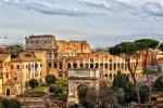El Coliseo romano, parte de nuestra guia de atractivos en Italia.  Roma - ITALIA