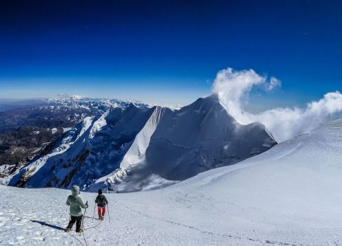 Ascenso al Nevado Illimani (El Guardián de La Paz). , BOLIVIA