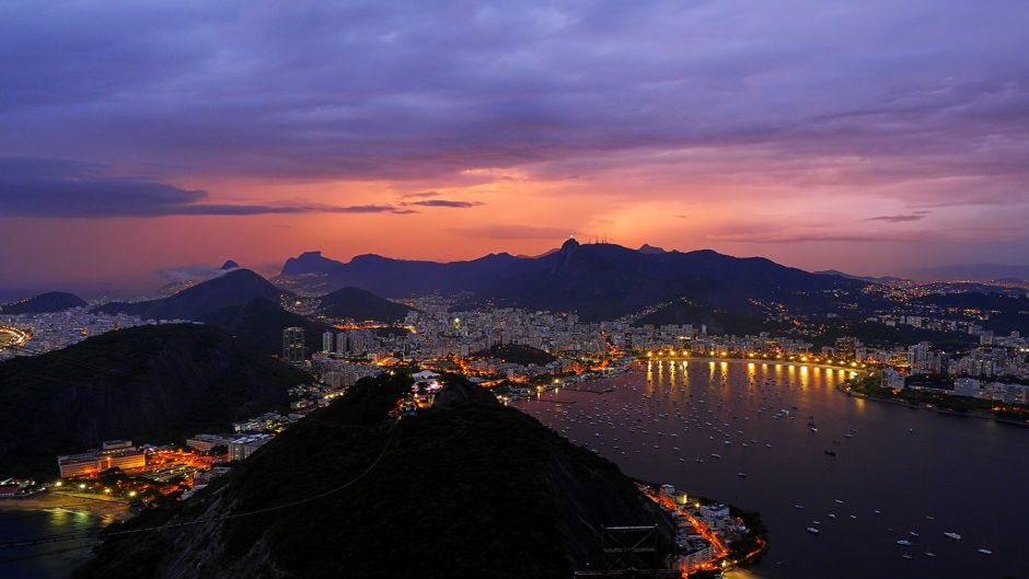 Um dia no Rio - Corcovado, Pan de AzÃºcar, MaracanÃ£, SambÃ³dromo e SelarÃ³n com almoÃ§o, Rio de Janeiro, BRASIL